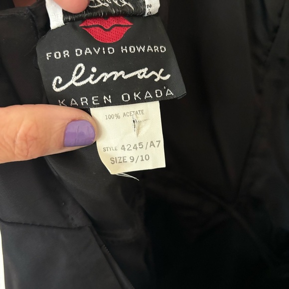 Vintage Saks Fifth Ave. Black Peplum Dress 👗 🖤 - Picture 10 of 11